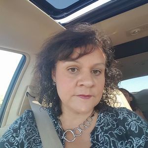 Meet your Posher, Michele